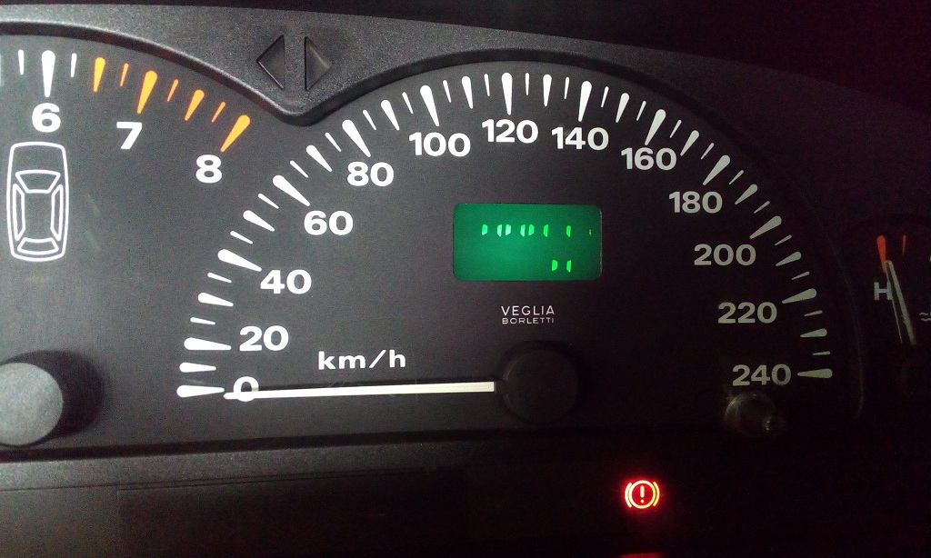 Instalação e desmontagem de painel de instrumentos